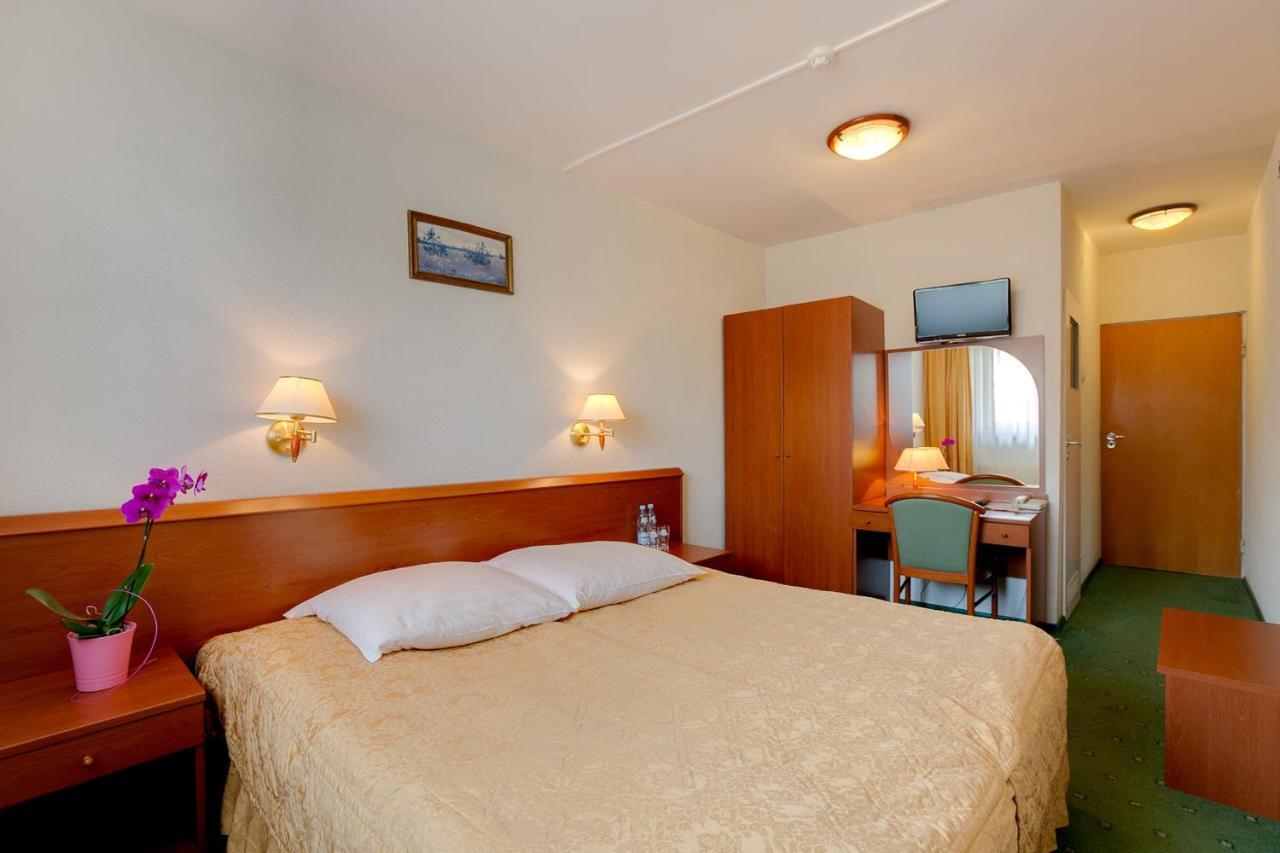 Hotel Zajazd Piastowski Kazimierz Dolny Zimmer foto